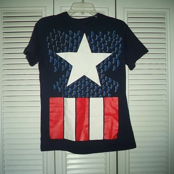 MARVEL MAD ENGINE SHORT SLEEVE T SHIRT FIRST AVENGER CAPTAIN AMERICA~MENS SIZE S - Picture 1 of 4